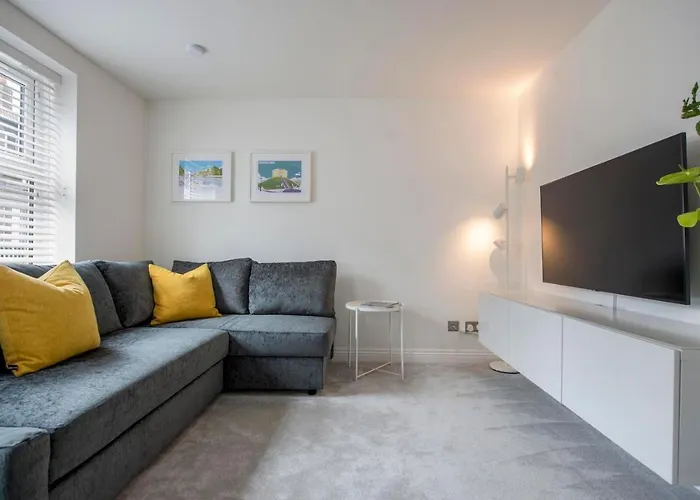 Penleys Apartment